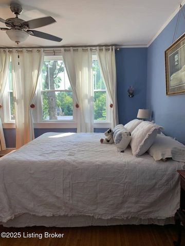 2923 Avon Rd, Louisville, KY 40220