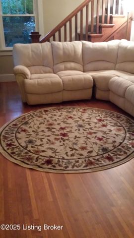 2923 Avon Rd, Louisville, KY 40220