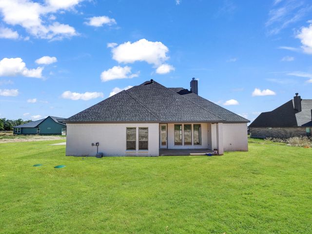 3025 Westfork Way, Springtown, TX 76082