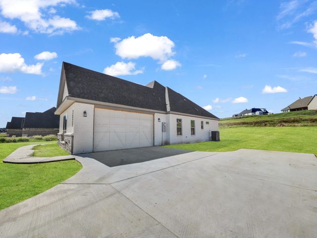 3025 Westfork Way, Springtown, TX 76082