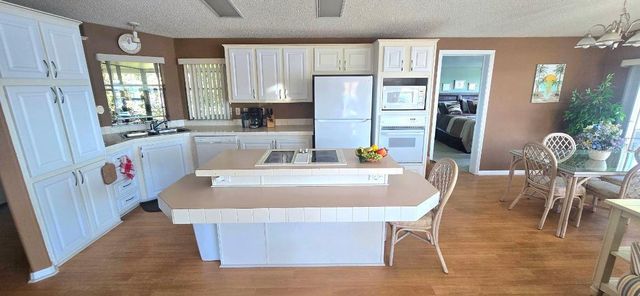 270 PHILADELPHIA BOULEVARD 49, Palm Harbor, FL 34684