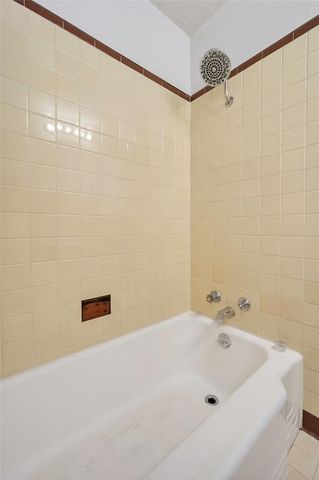 2420 NW 54th Street, Oklahoma City, OK 73112