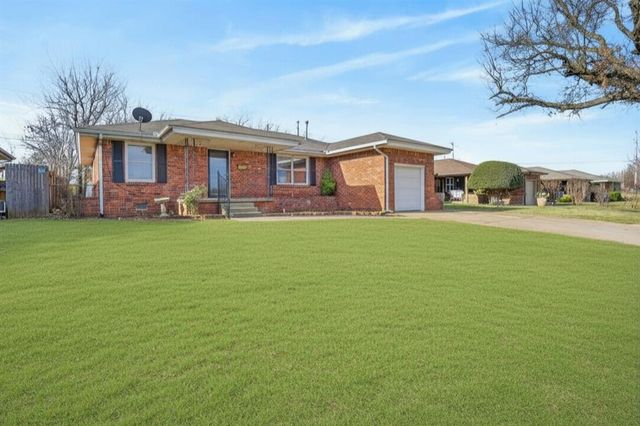 2420 NW 54th Street, Oklahoma City, OK 73112