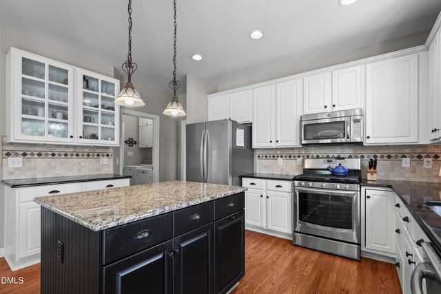 1202 Fairfax Woods Drive, Apex, NC 27502