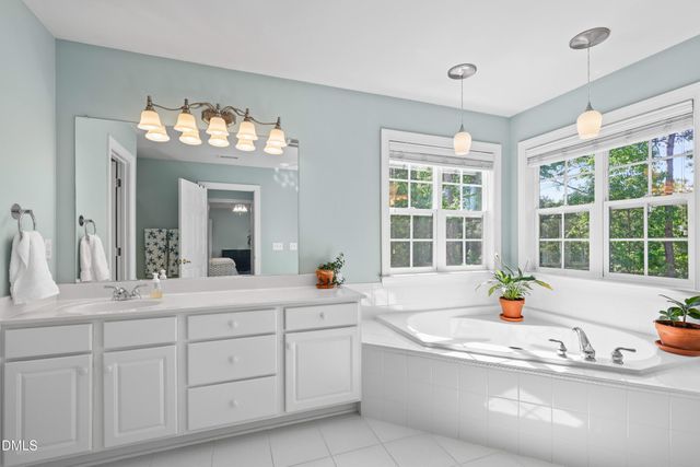 1202 Fairfax Woods Drive, Apex, NC 27502