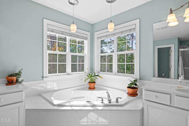 1202 Fairfax Woods Drive, Apex, NC 27502