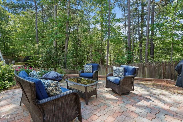 1202 Fairfax Woods Drive, Apex, NC 27502