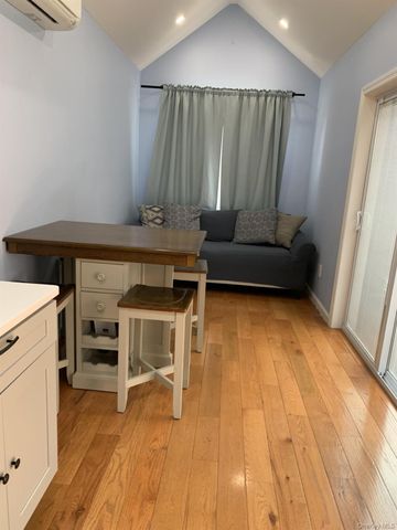 10019 Avenue N, Brooklyn, NY 11236