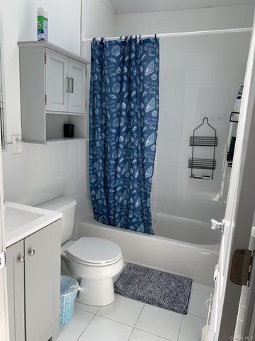 10019 Avenue N, Brooklyn, NY 11236