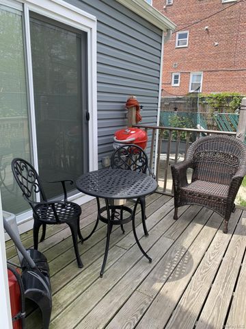 10019 Avenue N, Brooklyn, NY 11236