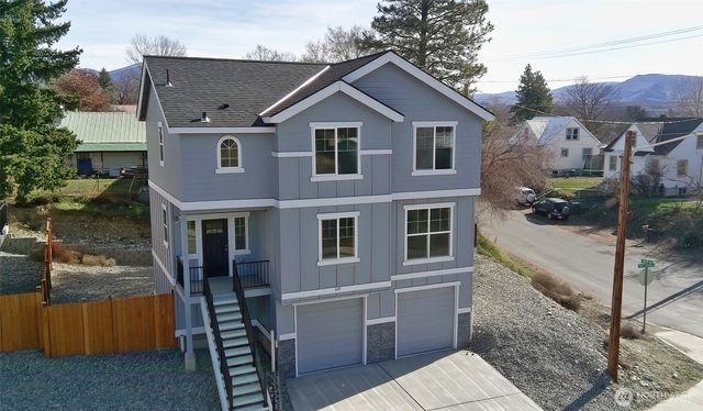 604 Ross Canyon Road, Omak, WA 98841