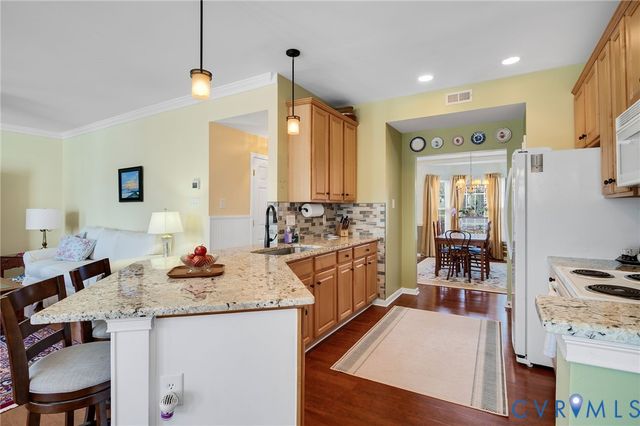 4529 Meredith Creek Dr, Glen Allen, VA 23060