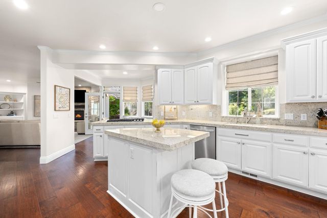 2400 Highland Hills Dr, El Dorado Hills, CA 95762
