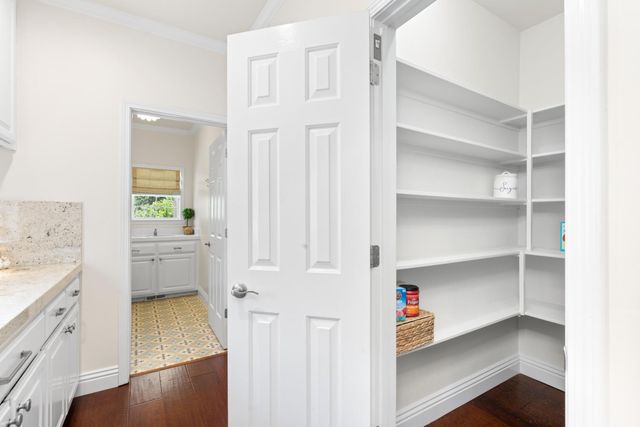 2400 Highland Hills Dr, El Dorado Hills, CA 95762