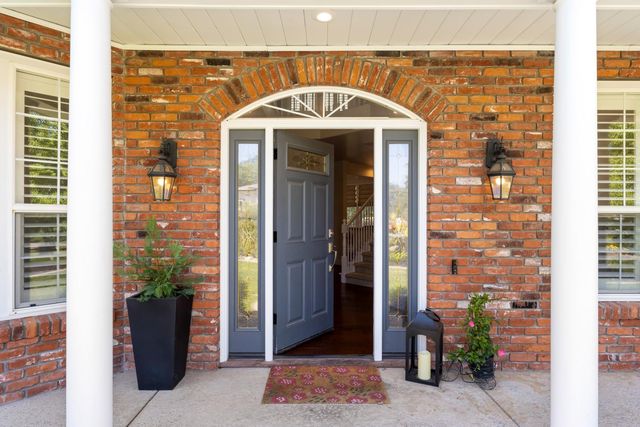 2400 Highland Hills Dr, El Dorado Hills, CA 95762