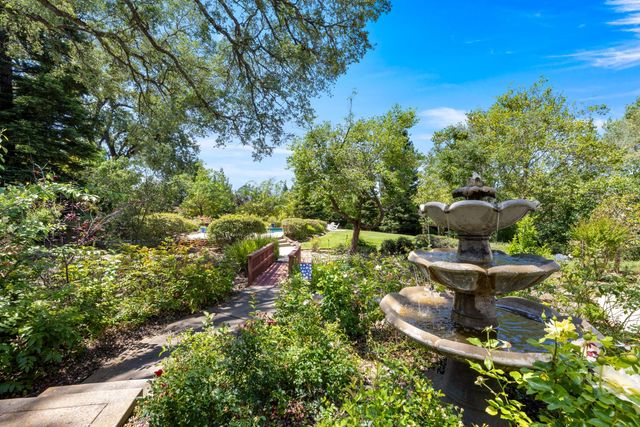 2400 Highland Hills Dr, El Dorado Hills, CA 95762