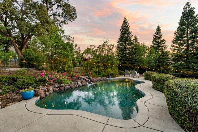 2400 Highland Hills Dr, El Dorado Hills, CA 95762