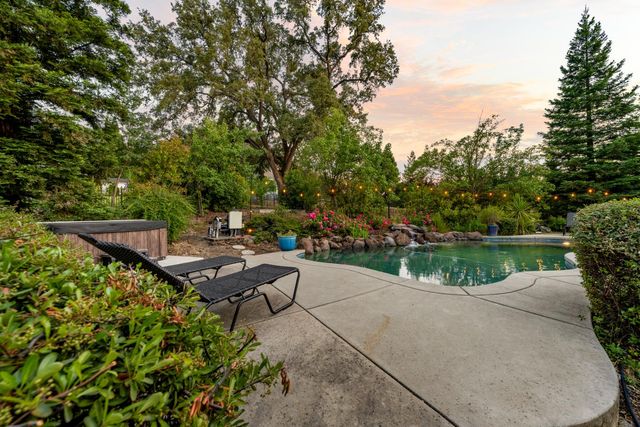 2400 Highland Hills Dr, El Dorado Hills, CA 95762