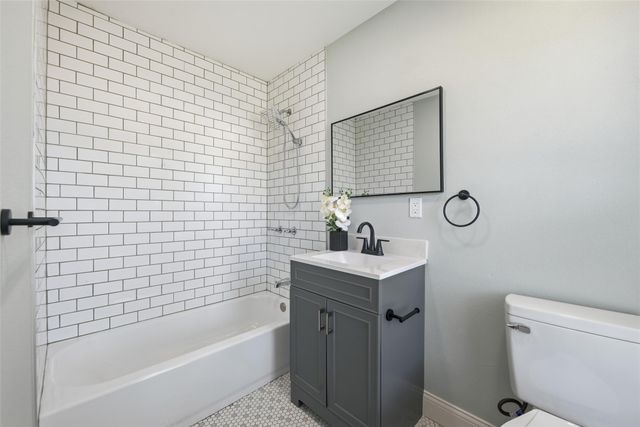 4324 Crenshaw Avenue, Fort Worth, TX 76105