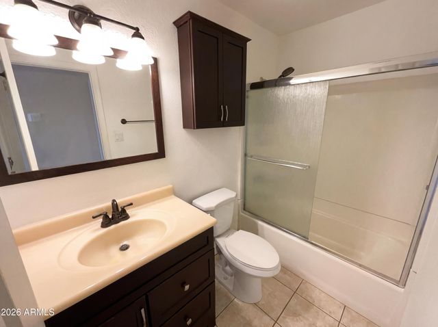 1359 S ALMOND Circle, Mesa, AZ 85204