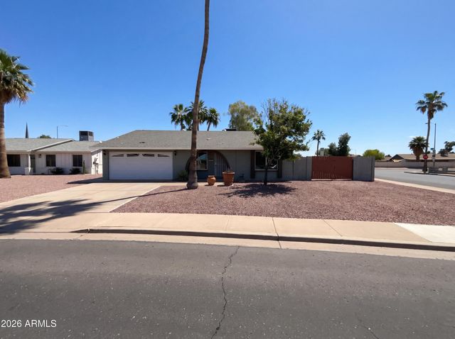 1359 S ALMOND Circle, Mesa, AZ 85204
