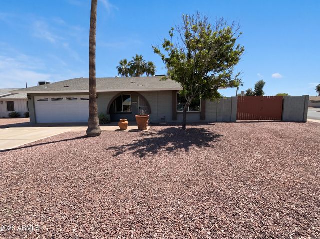 1359 S ALMOND Circle, Mesa, AZ 85204