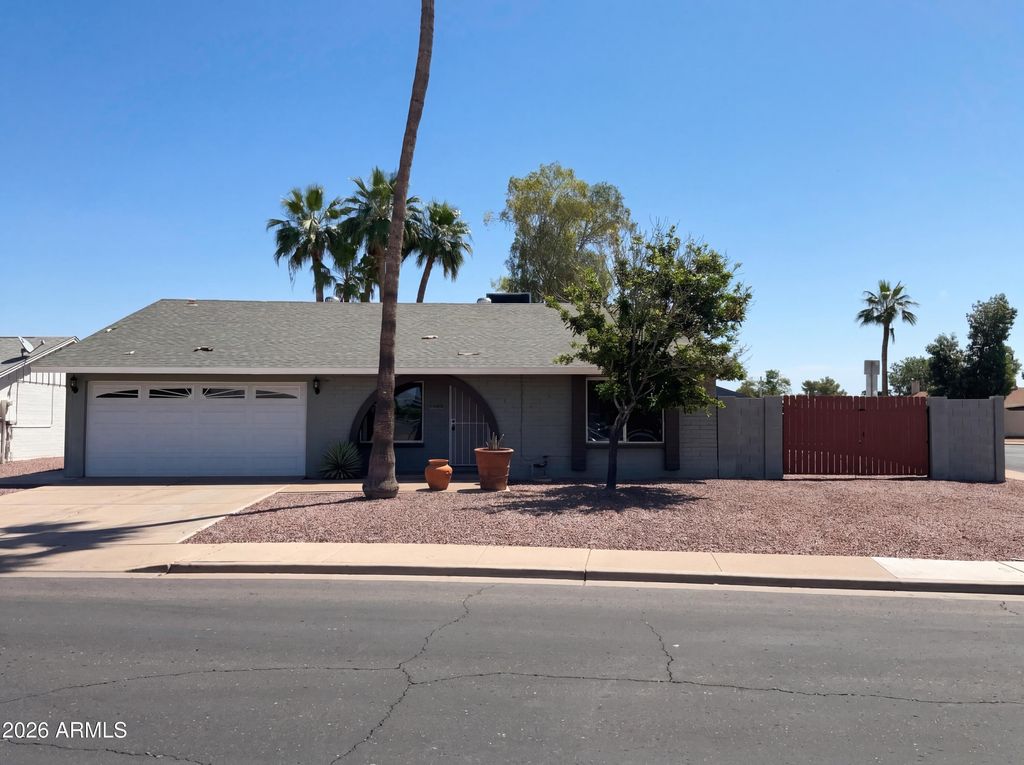 1359 S ALMOND Circle, Mesa, AZ 85204