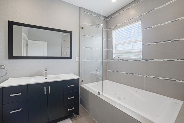 807 NW 1ST Avenue, Fort Lauderdale, FL 33311