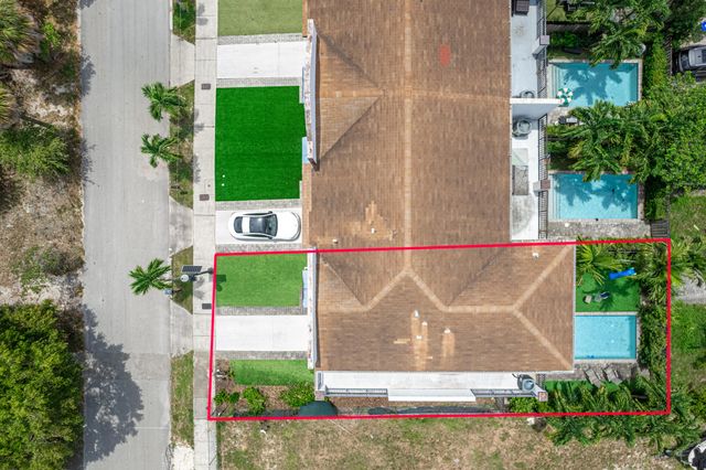 807 NW 1ST Avenue, Fort Lauderdale, FL 33311