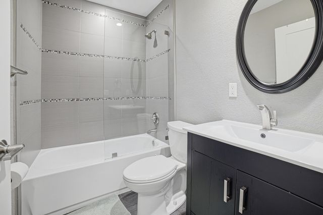 807 NW 1ST Avenue, Fort Lauderdale, FL 33311