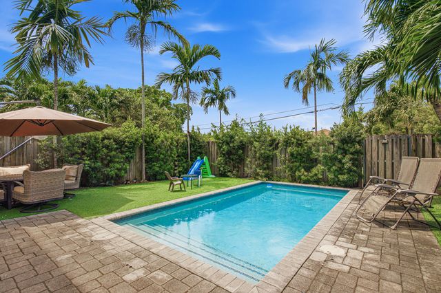 807 NW 1ST Avenue, Fort Lauderdale, FL 33311