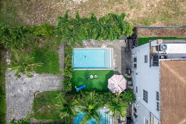 807 NW 1ST Avenue, Fort Lauderdale, FL 33311