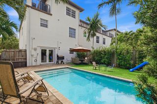 807 NW 1ST Avenue, Fort Lauderdale, FL 33311