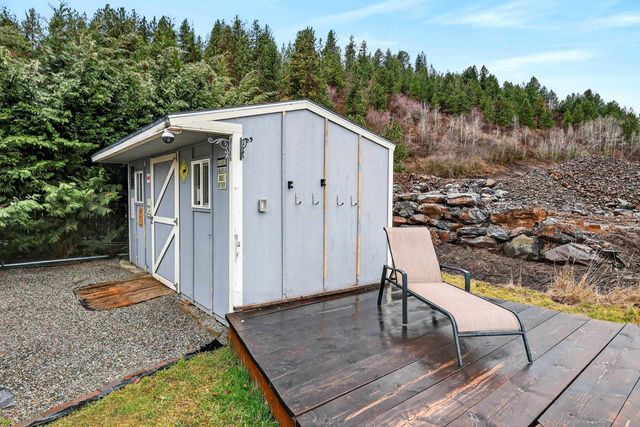 17904 E 11th Ave, Greenacres, WA 99016