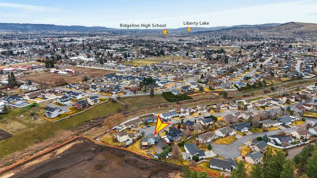 17904 E 11th Ave, Greenacres, WA 99016