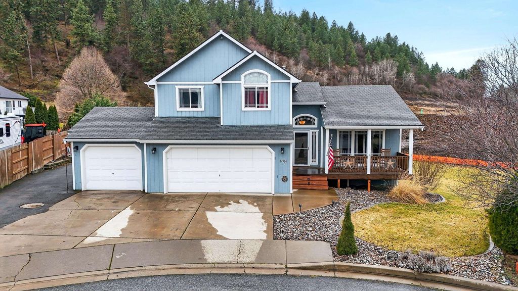17904 E 11th Ave, Greenacres, WA 99016