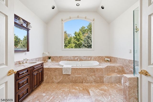54 BURNET HILL ROAD, Livingston Twp., NJ 07039