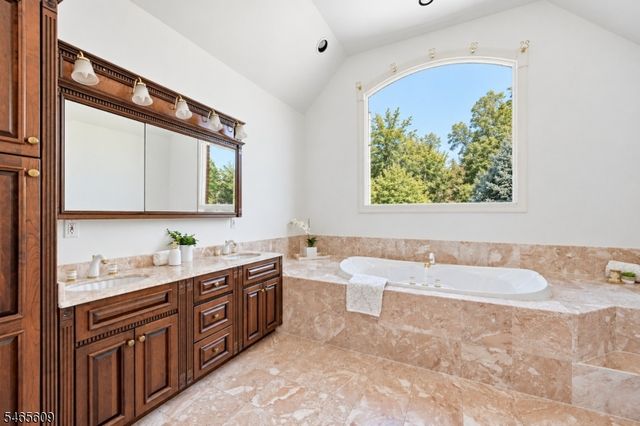54 BURNET HILL ROAD, Livingston Twp., NJ 07039