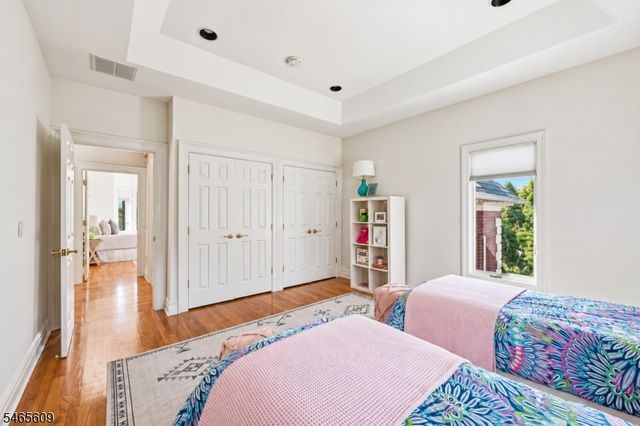 54 BURNET HILL ROAD, Livingston Twp., NJ 07039