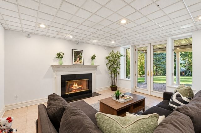 54 BURNET HILL ROAD, Livingston Twp., NJ 07039