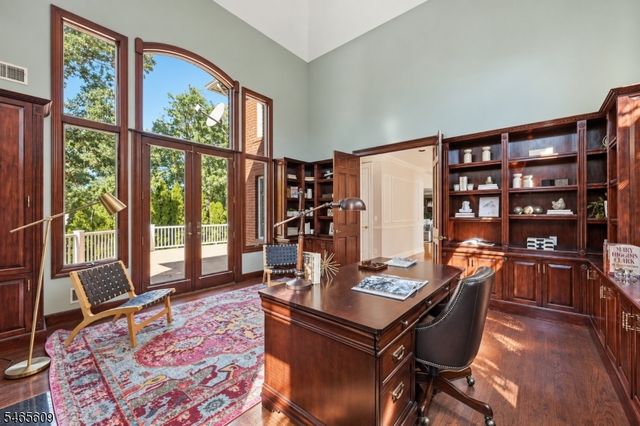 54 BURNET HILL ROAD, Livingston Twp., NJ 07039