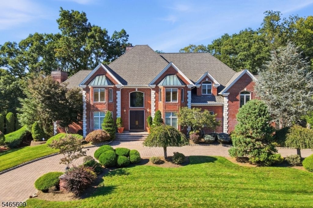 54 BURNET HILL ROAD, Livingston Twp., NJ 07039 — exterior