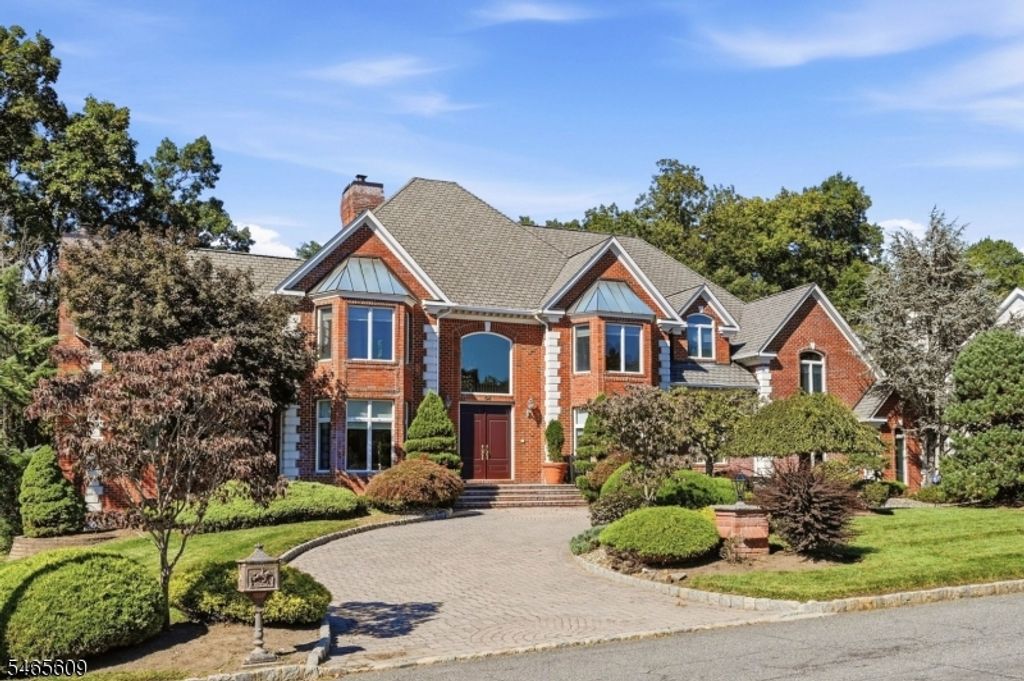 54 BURNET HILL ROAD, Livingston Twp., NJ 07039 — photo 2