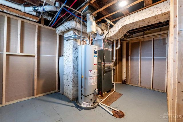 1904 Hunt Road, Reading, OH 45215