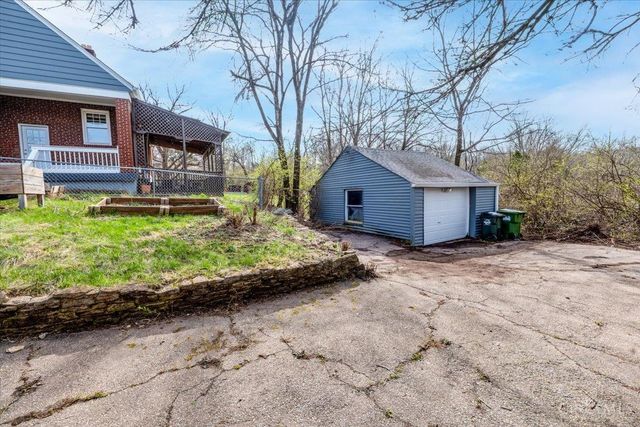 1904 Hunt Road, Reading, OH 45215