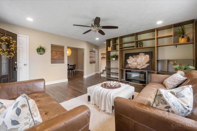 1904 Hunt Road, Reading, OH 45215