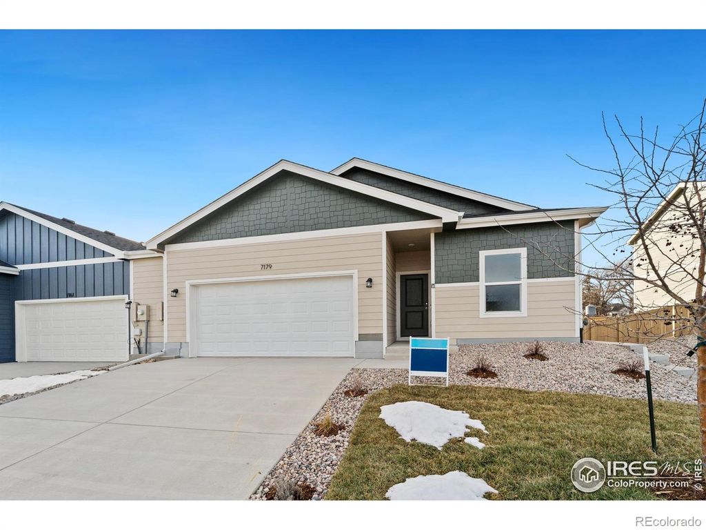 7179 Gateway Crossing Street, Wellington, CO 80549