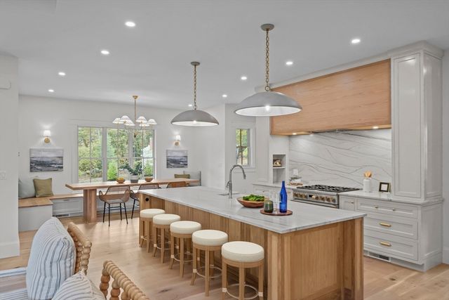 1 Couture Way, Middleton, MA 01949