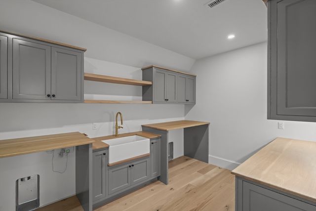 1 Couture Way, Middleton, MA 01949