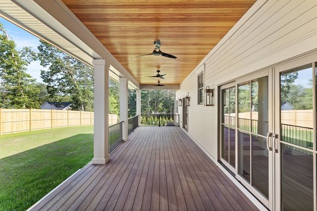 1 Couture Way, Middleton, MA 01949